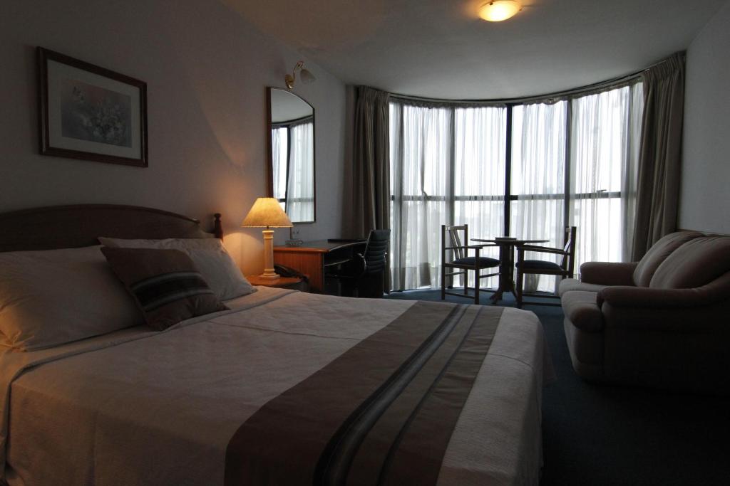 Crystal Palace Hotel
