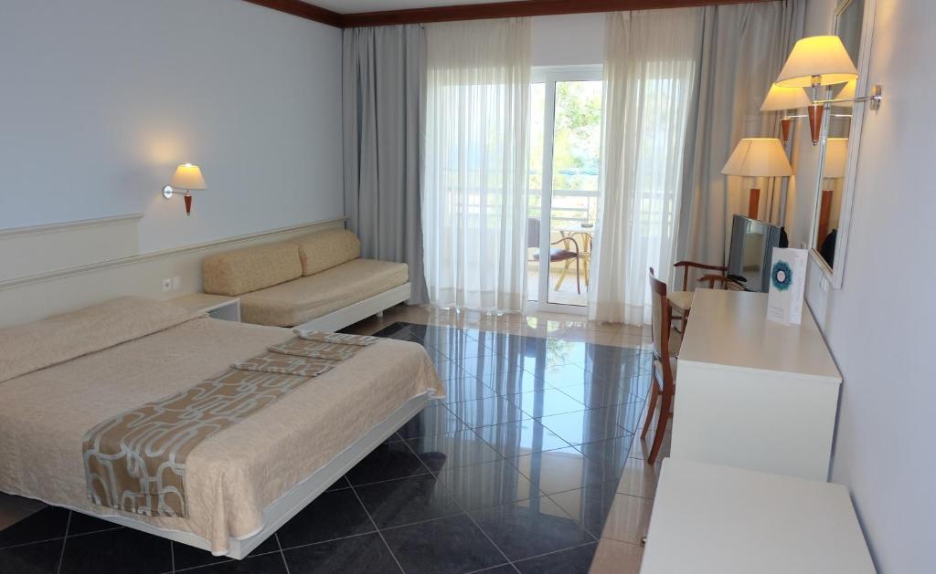 Kipriotis Maris Suites (Kos Town)