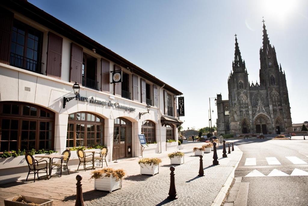 Armes de Champagne (Châlons-en-Champagne)