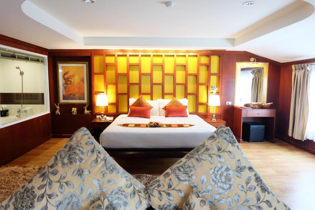 Grand Hill Resort and Spa