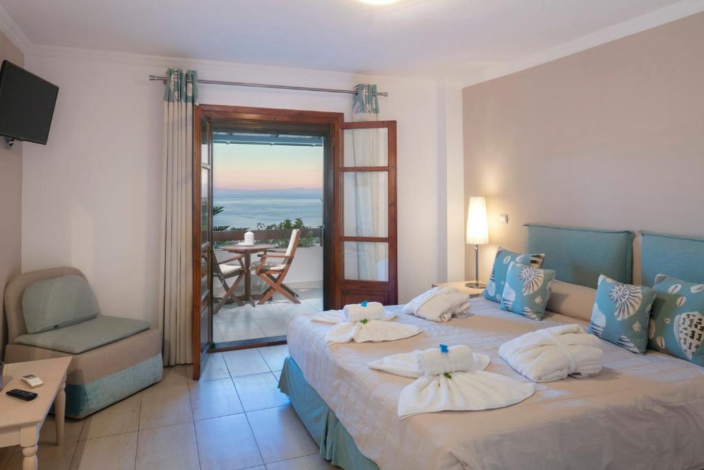 Magic Hotel (Agia Paraskevi)
