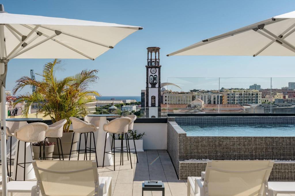 AC Hotel by Marriott Tenerife (Santa Cruz de Tenerife)