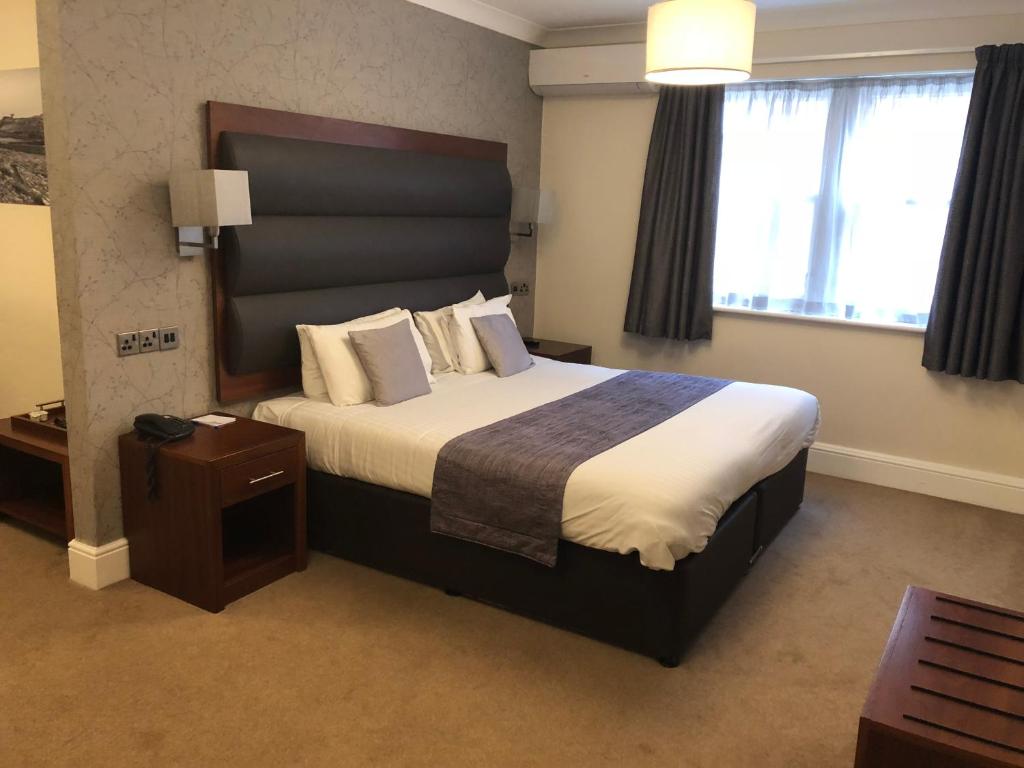 Lion Hotel (Worksop)