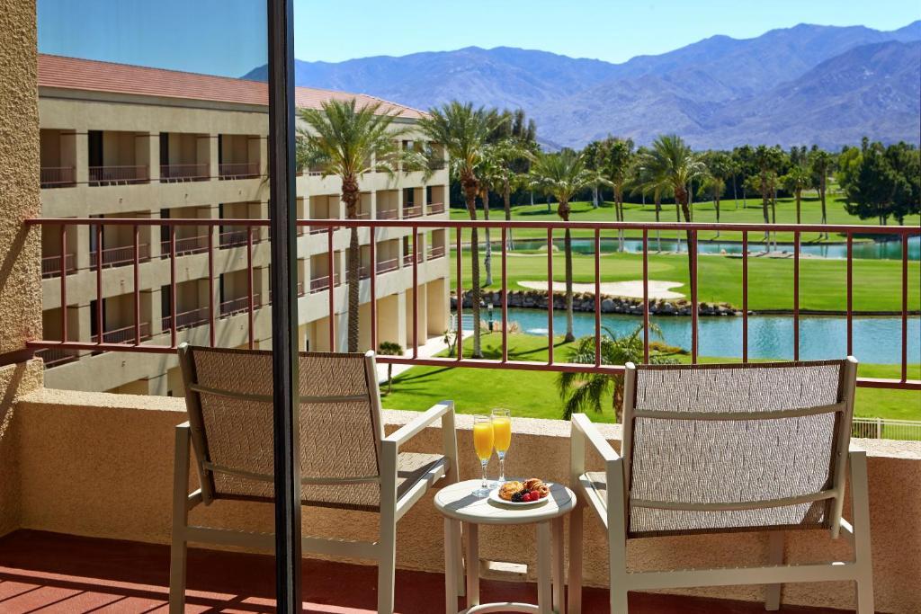 DoubleTree by Hilton Golf Resort Palm Springs (Cathedral City)