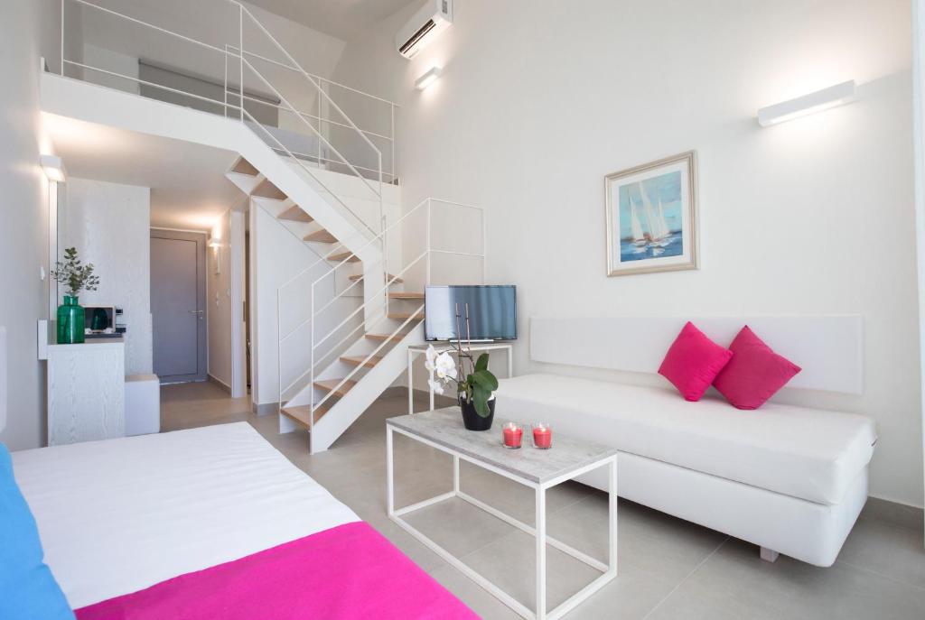 Aloe Boutique Hotel & Suites - adults only (Almirida)