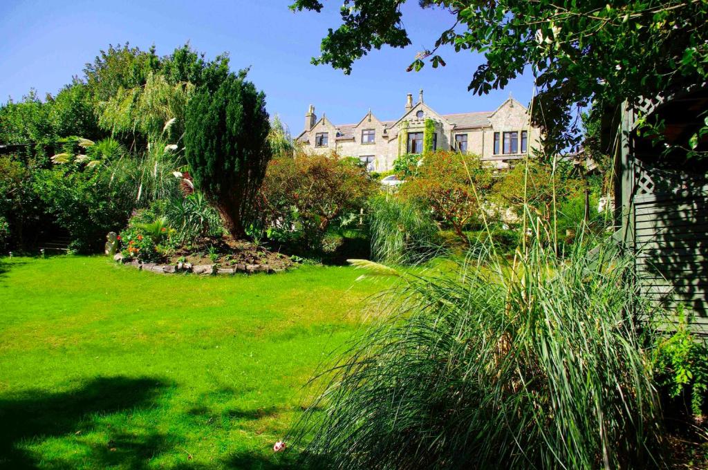 The Grange B&B (Shanklin)