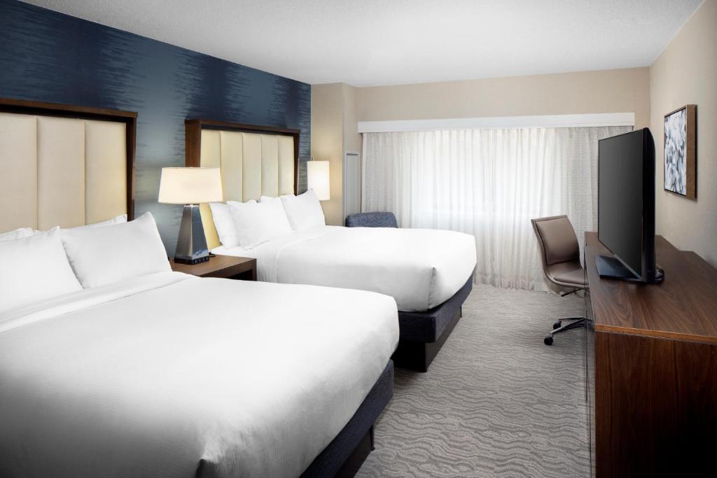 DoubleTree by Hilton Nashua (Nashua)