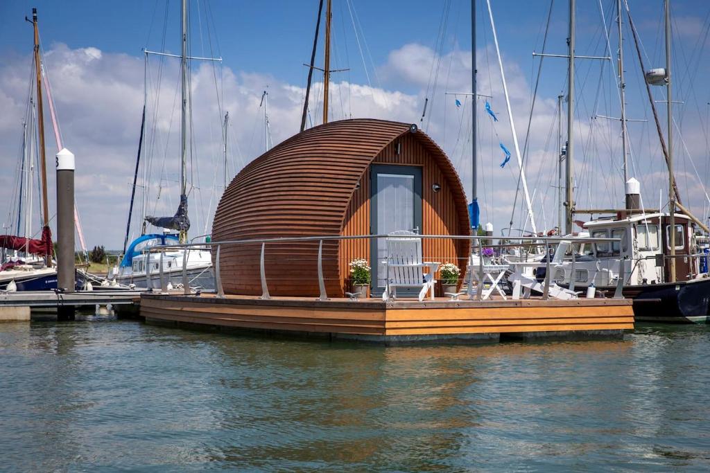 Sea Breeze Ark 900 Boat (Emsworth)