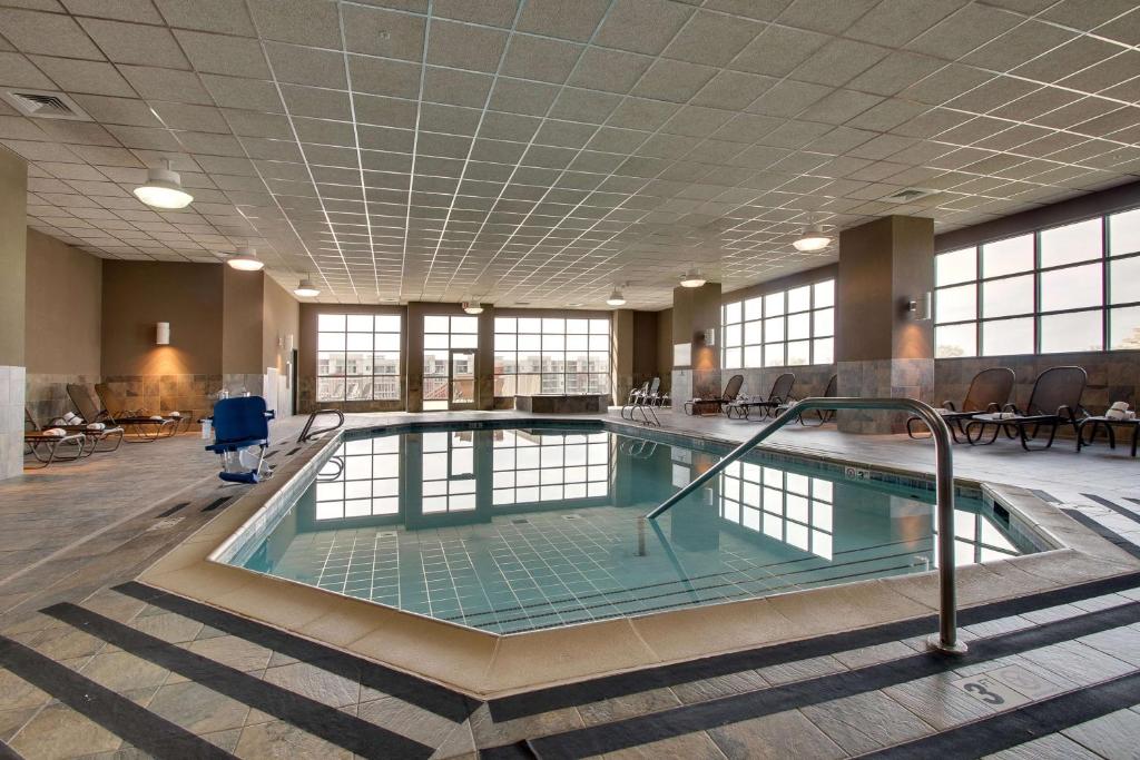 Drury Plaza Hotel Broadview Wichita (Wichita)