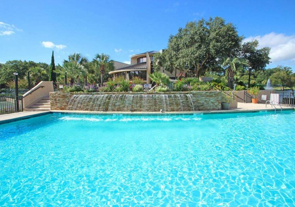 Island Club of Hilton Head by TS