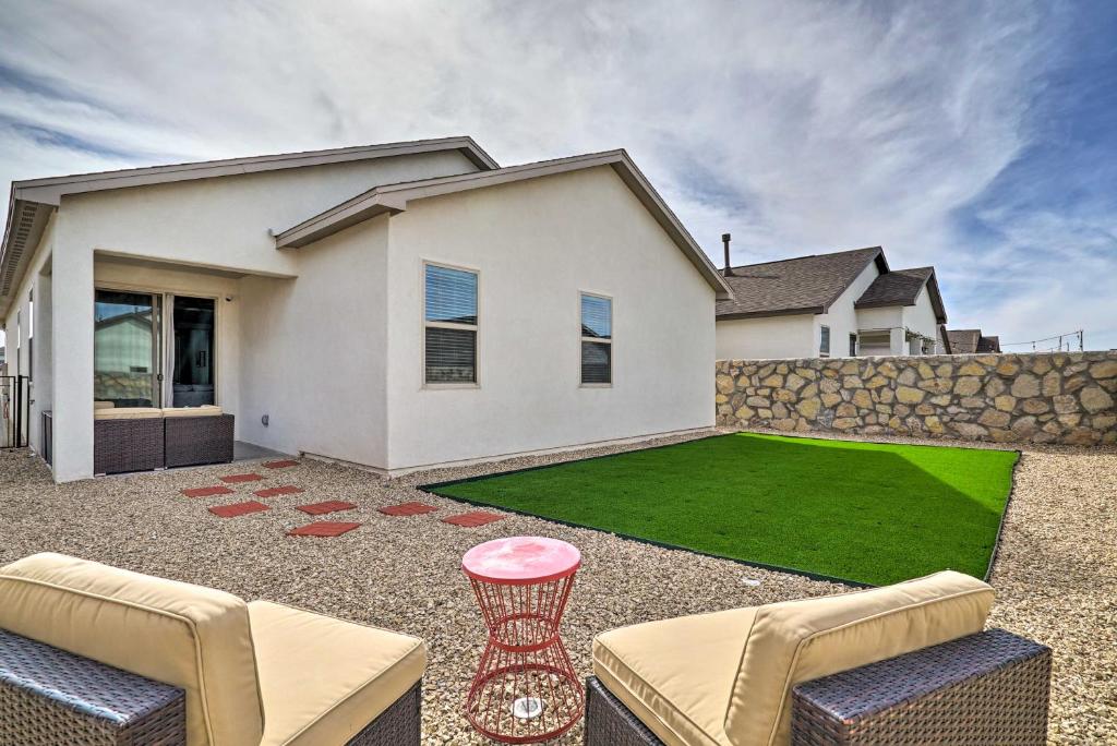 Chic Las Cruces Retreat with Furnished Patio!