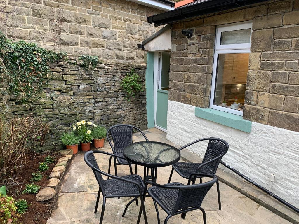 Withens Way Holiday Cottage (Haworth)