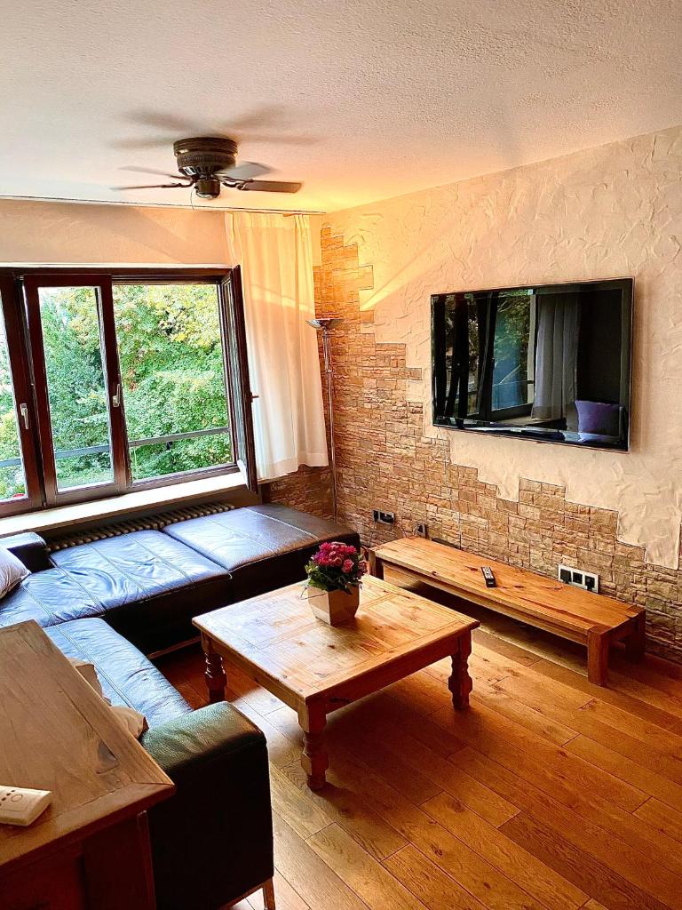 stylish apartment Old Town free parking