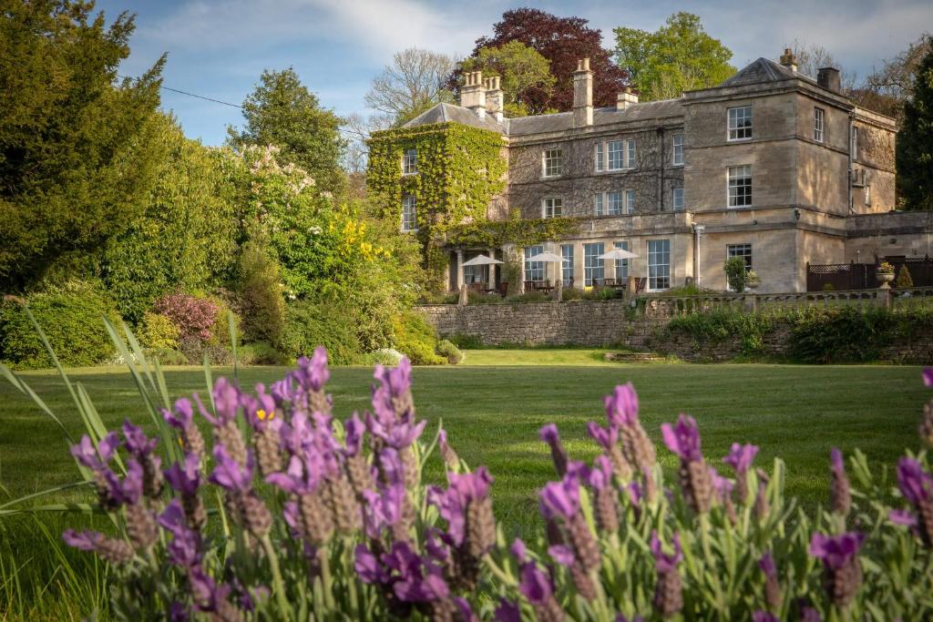 Burleigh Court Hotel (Stroud)