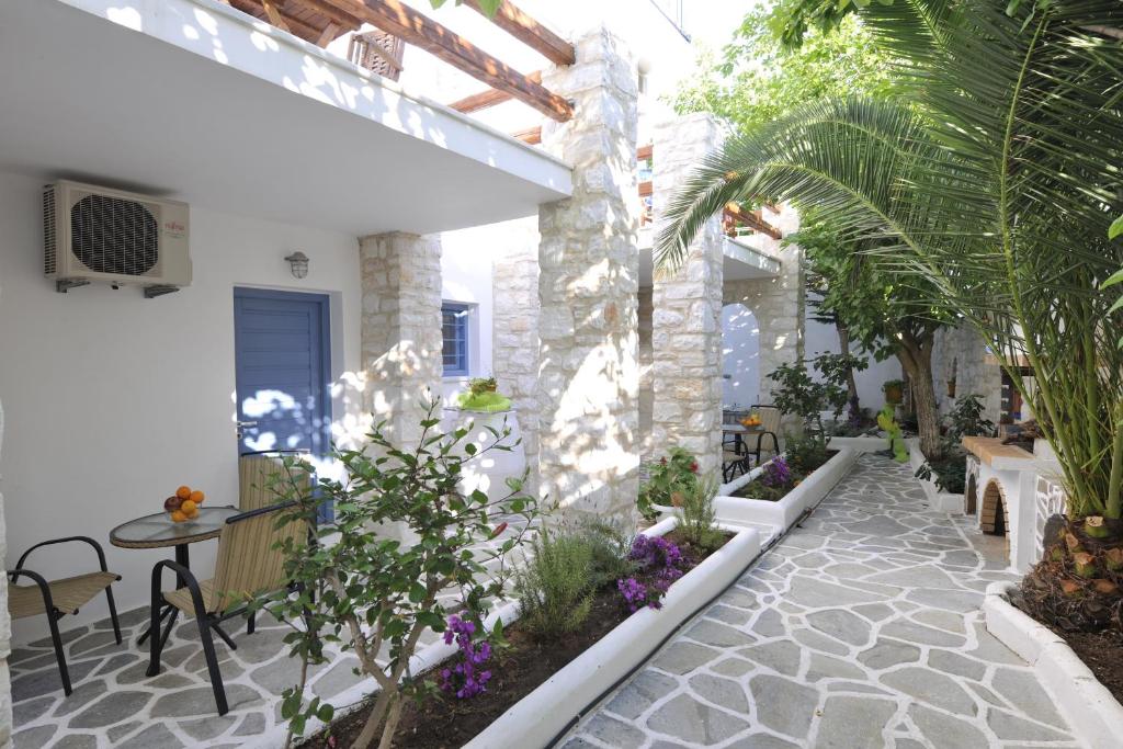 Alexandros Studios (Naousa)