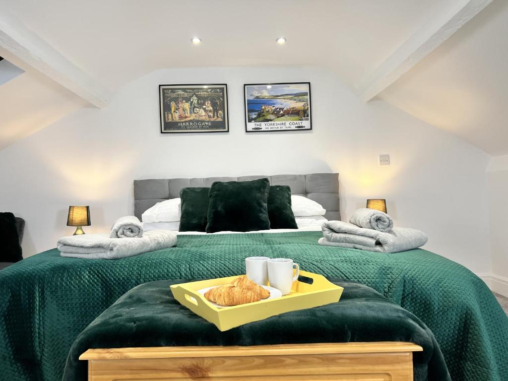 Luxurious Harrogate Penthouse with Free Parking