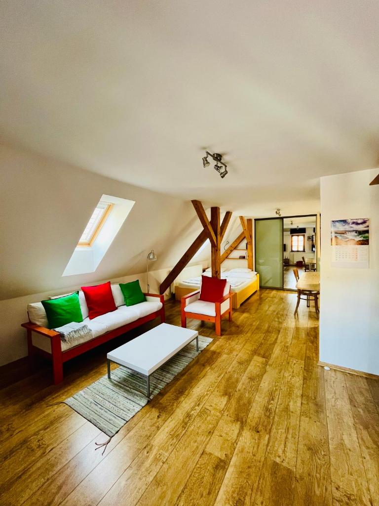Apartment 23