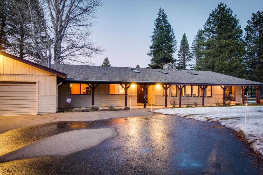Back Nine Bungalow