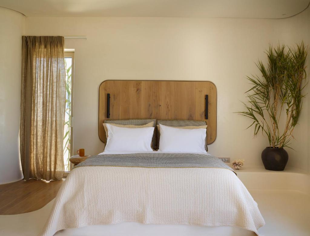 White Pebble Suites (Pollonia)