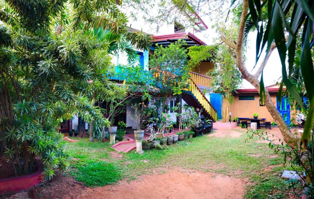 Raj Mahal Inn