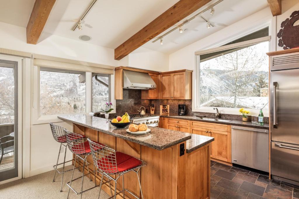 Deluxe 4 Bedroom - Aspen Alps #507-8 (Aspen)