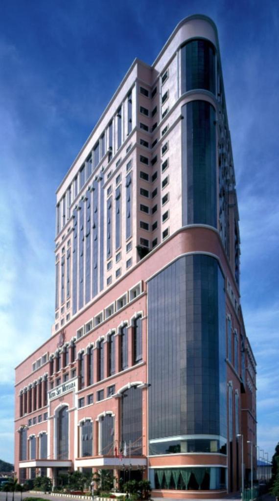 The Grand Renai