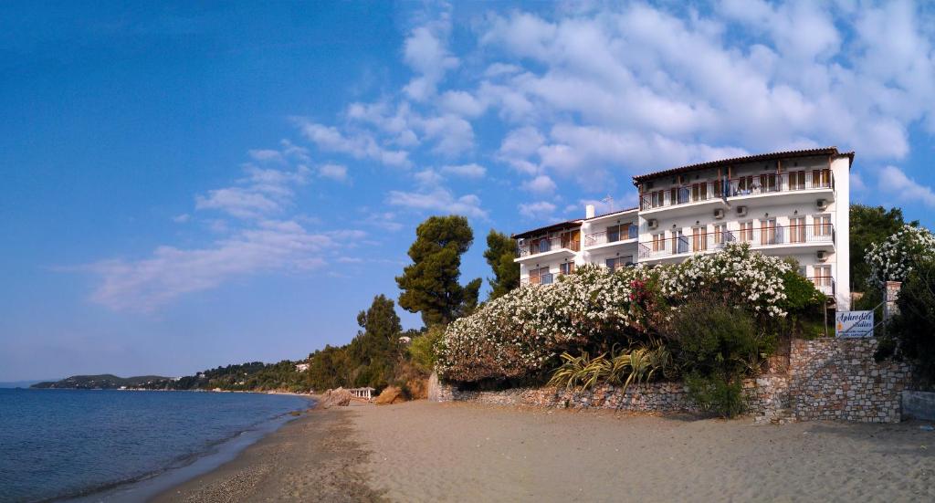 Aphrodite Skiathos (Megali Ammos)