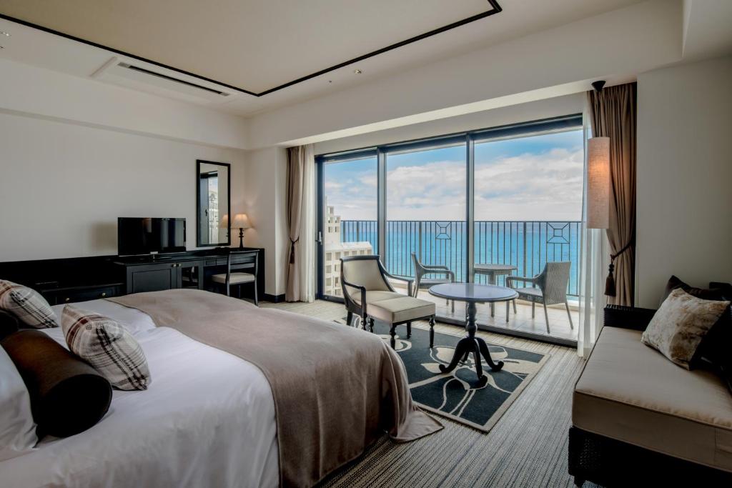Hotel Monterey Okinawa Spa & Resort (Onna)