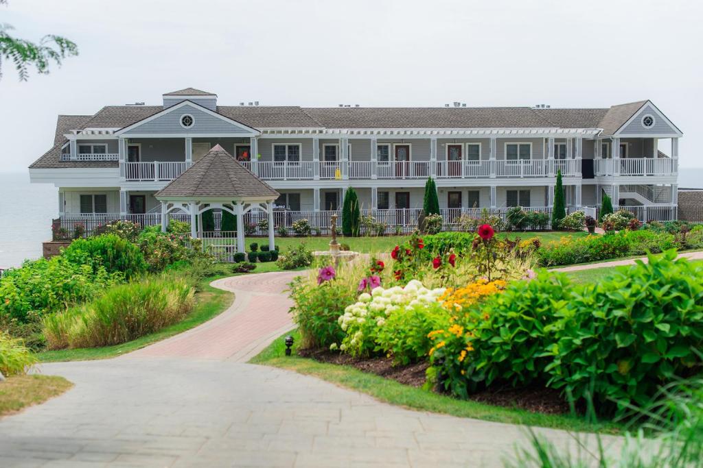 Waters Edge Resort and Spa TimeShare (Westbrook)
