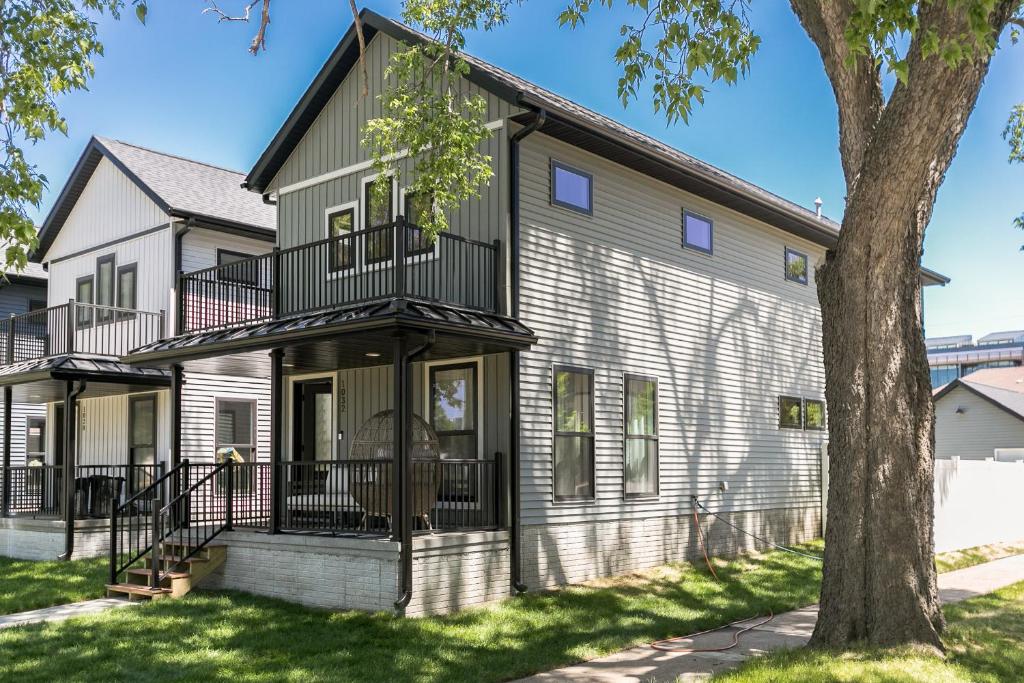 Burnett Cottage - OG (Cedar Rapids)