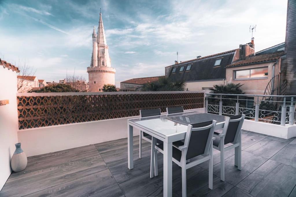 Vue Superbe sur Tour de la Lanterne T2 + Terrasse