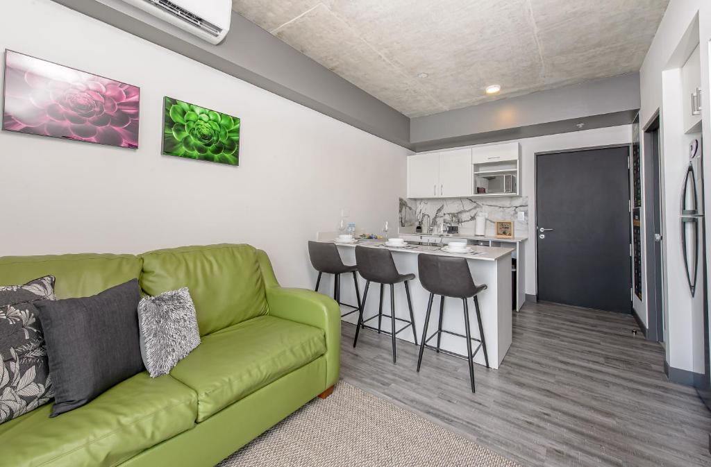 San José Apt with Fantastic Views