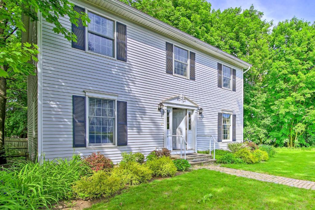 Private Guest House in Dtwn Lenox