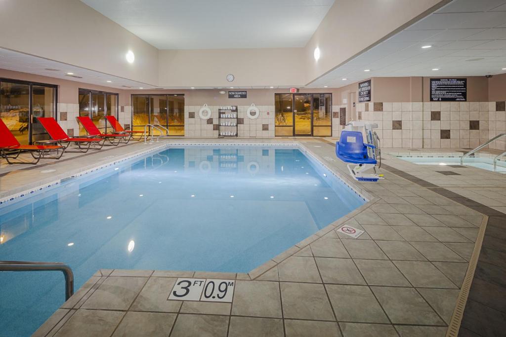 Hampton Inn Madison East Towne Mall Area
