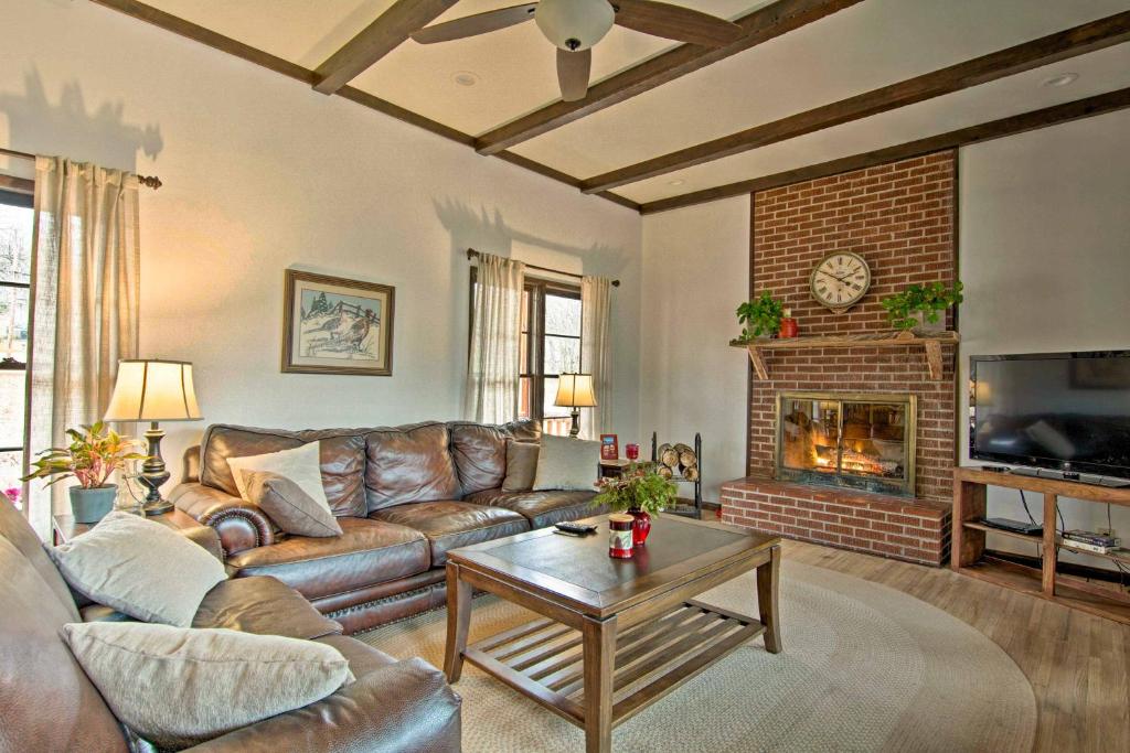 Cozy Sand Springs Home-Mins to Keystone and Tulsa (Sand Springs)