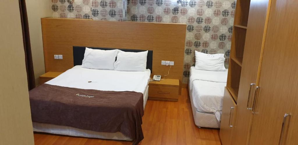 luna hotel