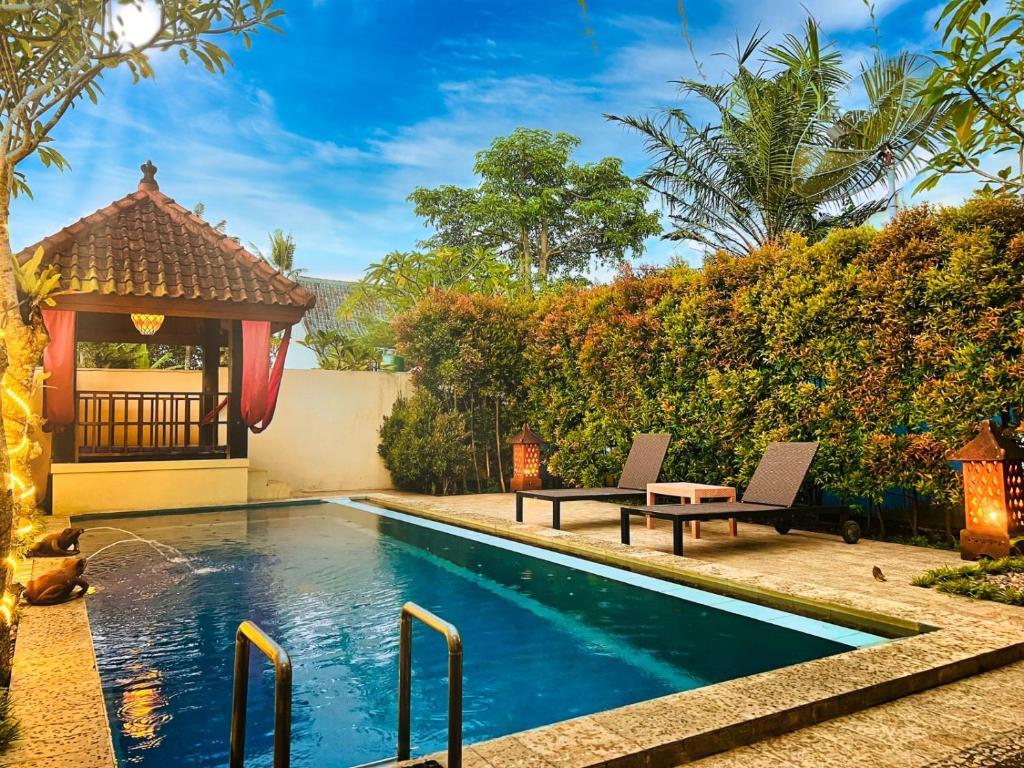 Private pool Rosseno Sabina