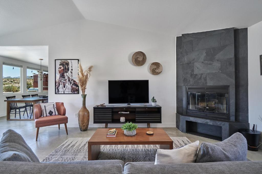 The Cherokee House in Joshua Tree (Joshua Tree)