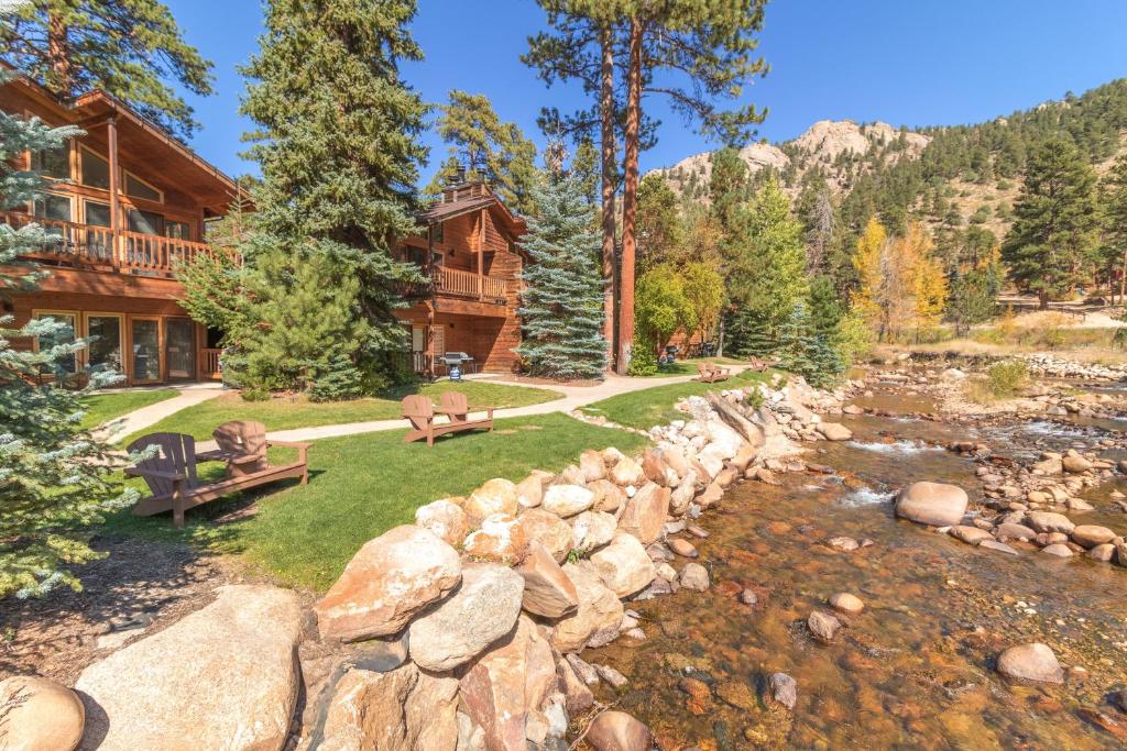Woodlands on Fall River (Estes Park)