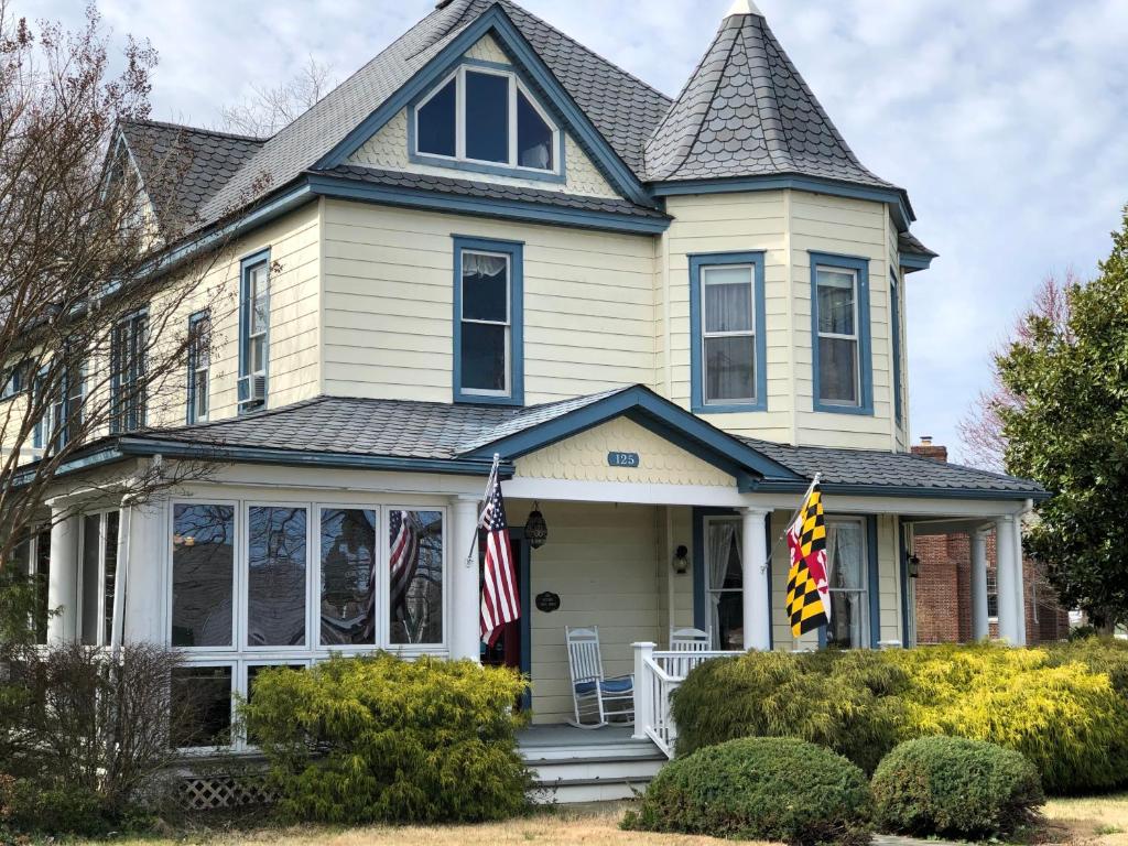 Solomons Victorian Inn (Solomons)