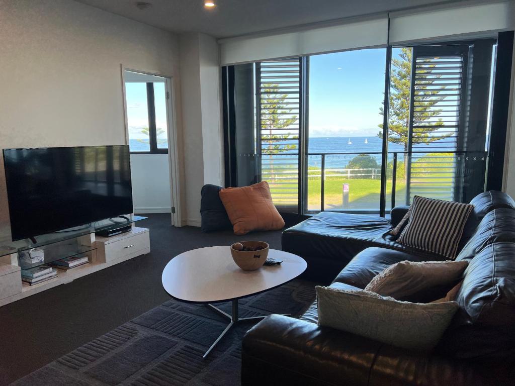 Newcastle Beach Escape