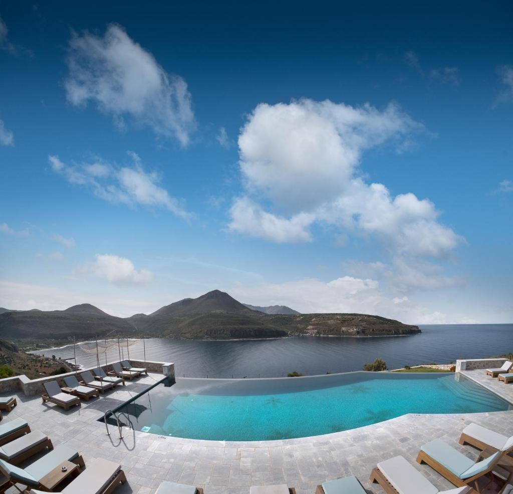 Petra & Fos Boutique Hotel & Spa (Neon Oitilon)