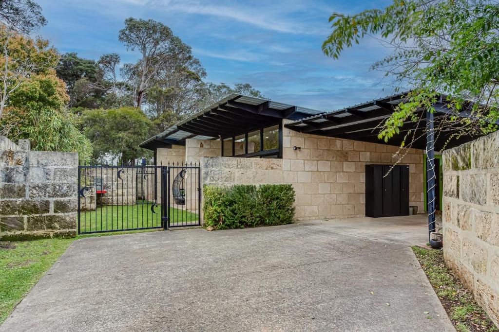 Elysium House-place of happiness-Margaret River