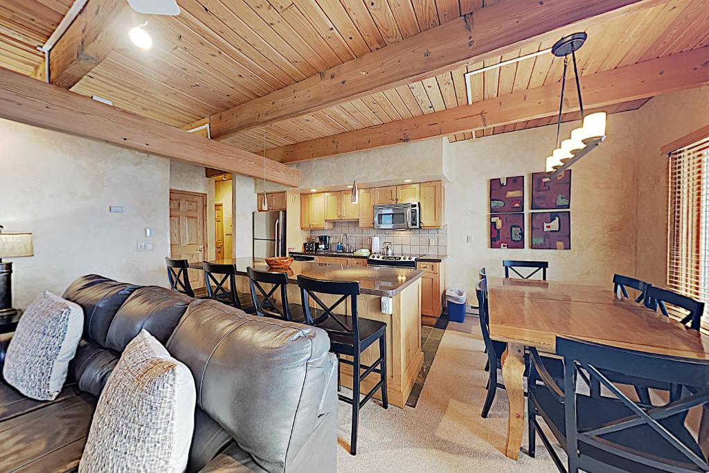 Timberline 3 Bedroom Deluxe Unit B2A