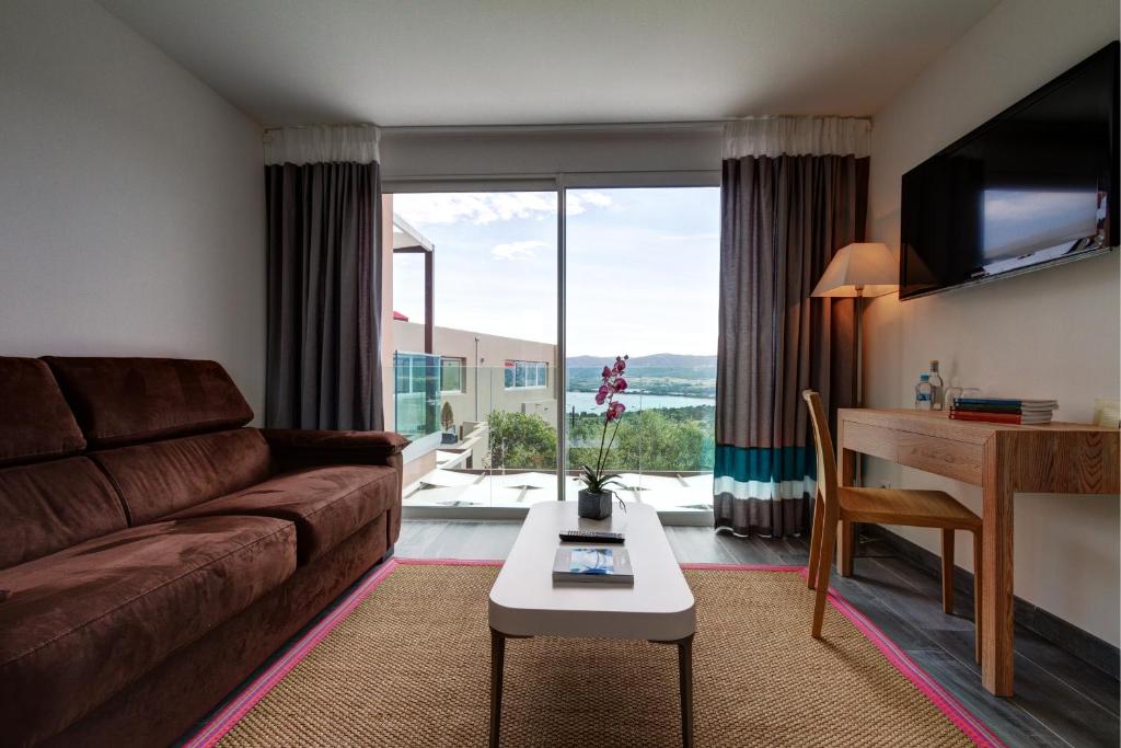 Hotel Carre Noir