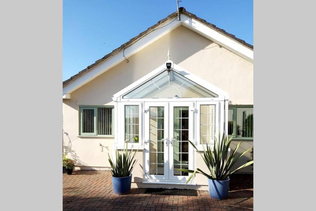 Perfect base for two in beautiful Pembrokeshire (Begelly)
