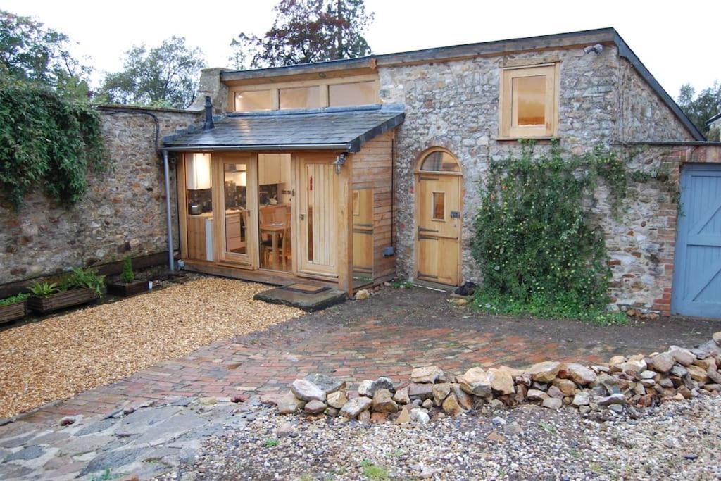 The Stable - rural retreat