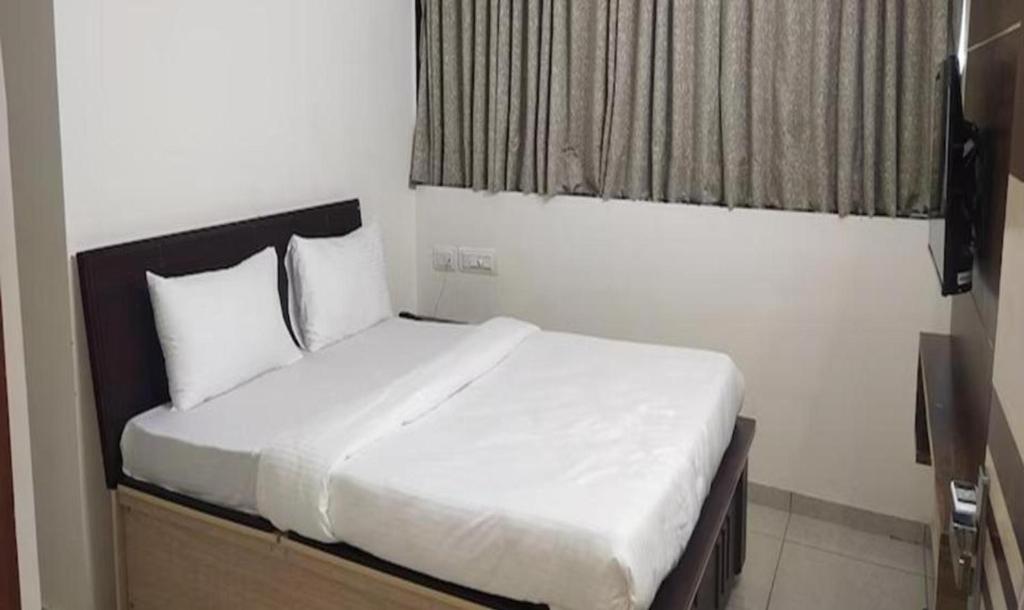 FabHotel Vishwa