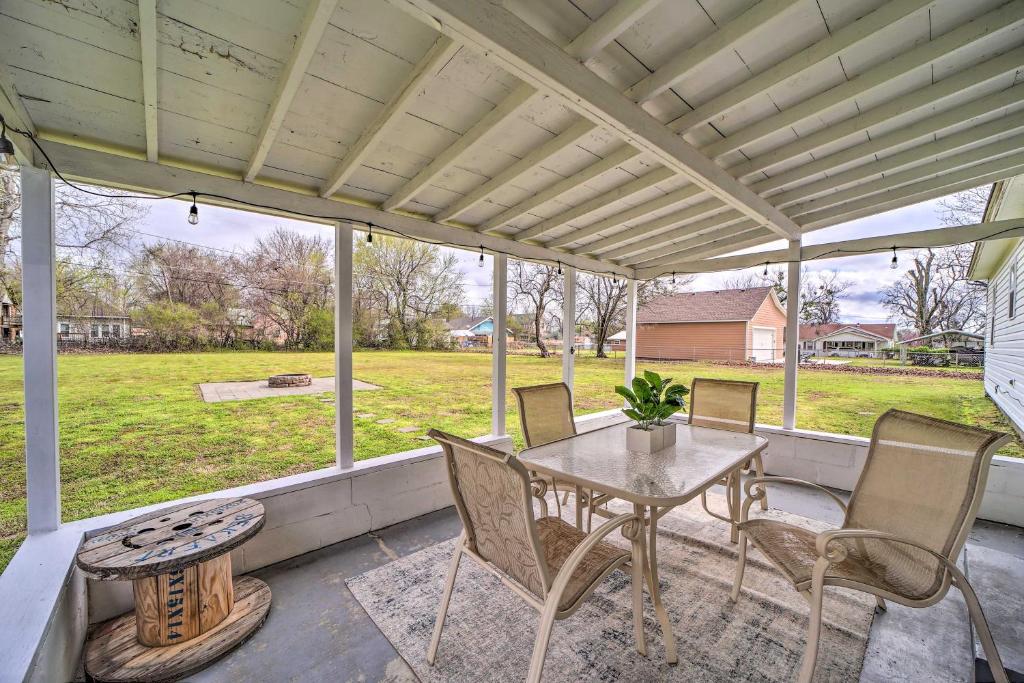 Lake Eufaula Retreat with Fire Pit (Eufaula)