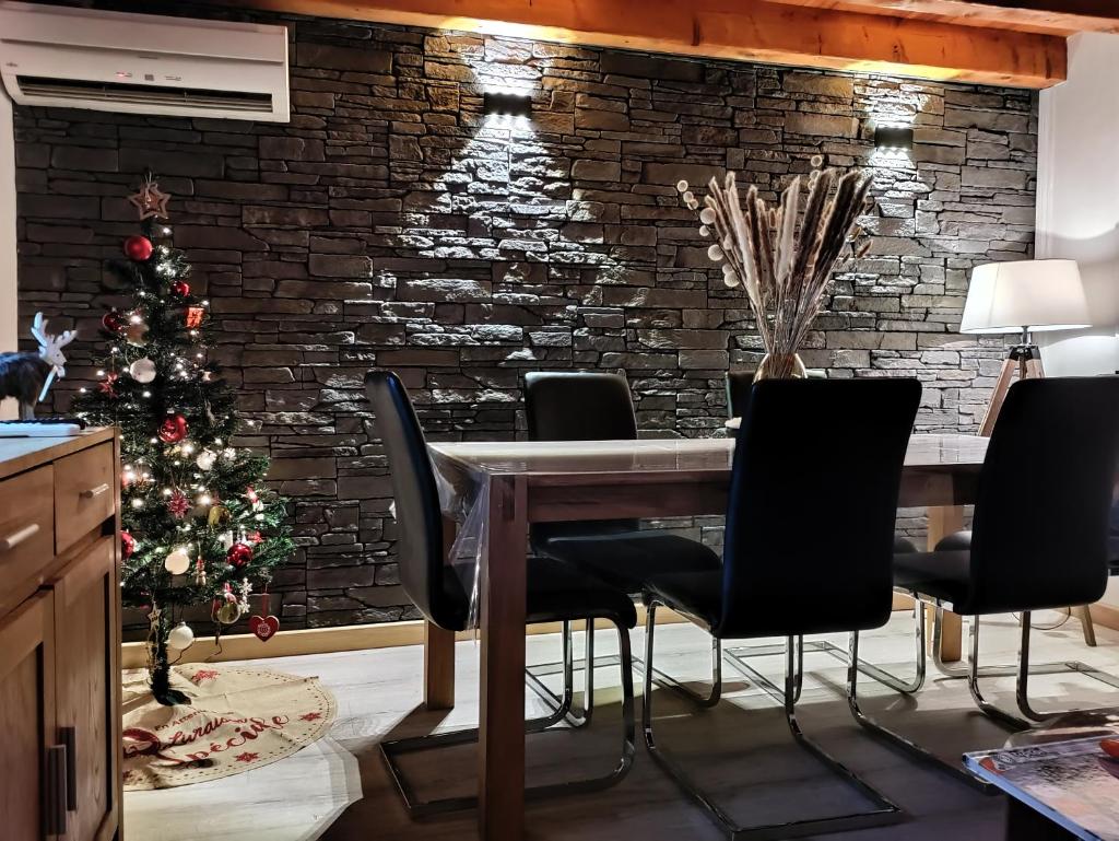 Appartement T3 Duplex Cures ou vacances